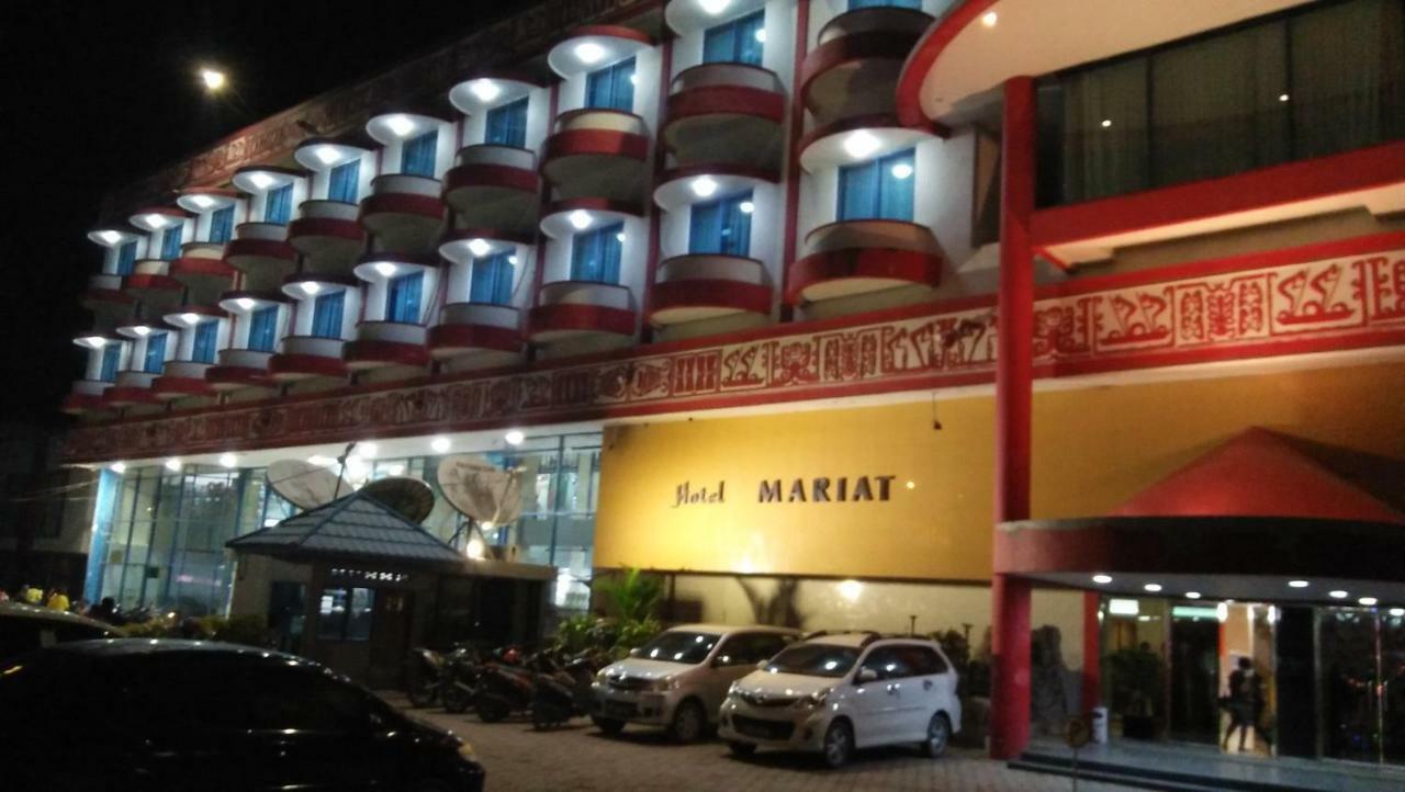 Hotel Mariat Sorong Exterior foto